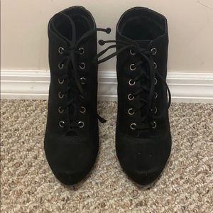 Black heeled boots! Size 9